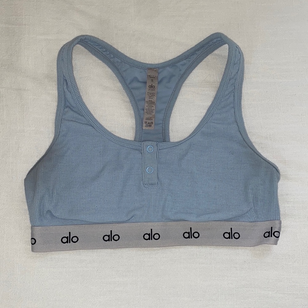 Alo yoga lounge bra